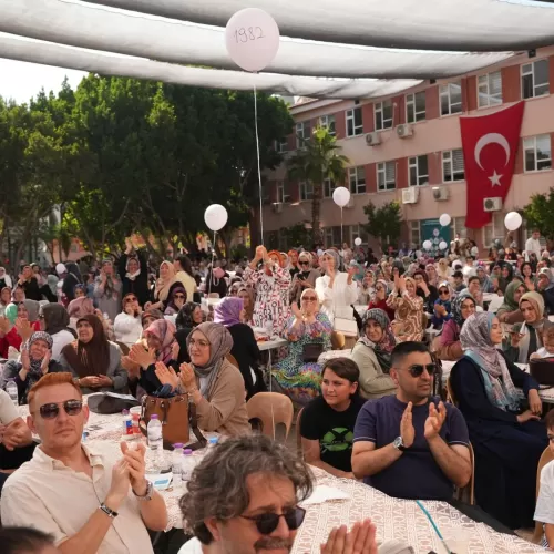Antalya Anadolu İmam Hatip Lisesi’nin Geleneksel Pilav Günü, Yepyeni Bir Konseptle Buluştu