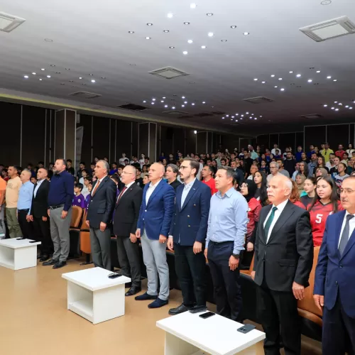Antalya İmam Hatip Spor Oyunları Ödülleri Sahiplerini Buldu